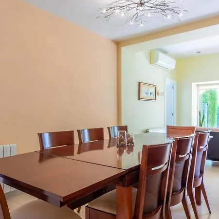 شاليه Casa Segaria *