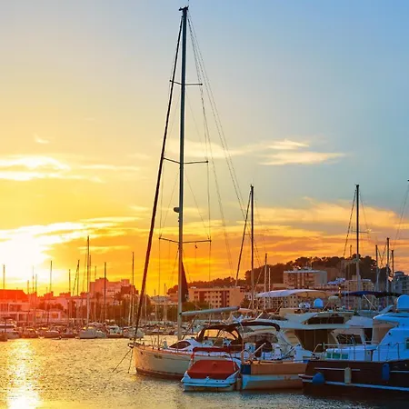 Casa Segaria شاليه